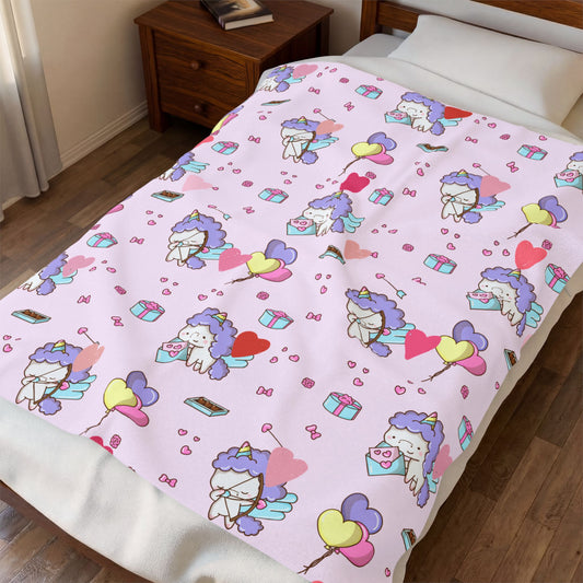 Unicorn Love Plush Velveteen Blanket